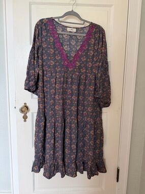 NATURAL LIFE Navy Floral Midi Dress with Magenta Trim